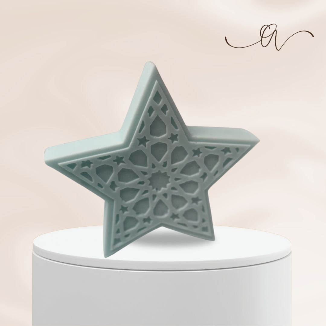 Radiant Star Candle - by the Alchemist