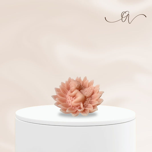 The Angle Bloom Candle - by the Alchemist